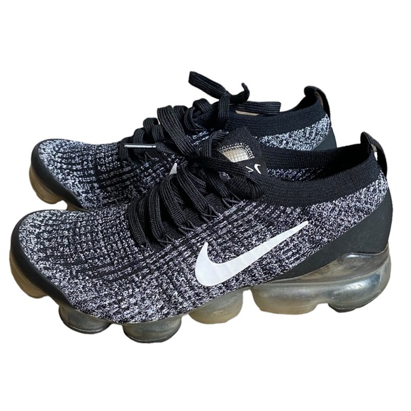 Nike Vapormax Flyknit Oreo Black Gray Running Athletic Shoes Womens